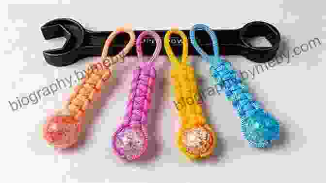 Handmade Buckles Paracord : How To Make The Best Bracelets Lanyards Key Chains Buckles And More